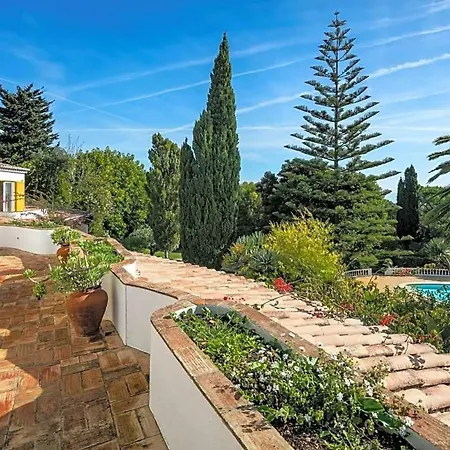 Sleeps 10 With Pool And Wifi Villa *